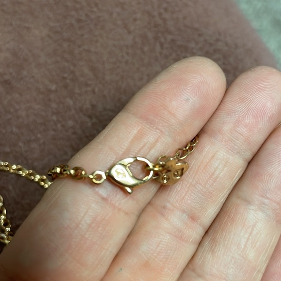 Swarovski rose gold diamond pendant necklace - Picture 6 of 10